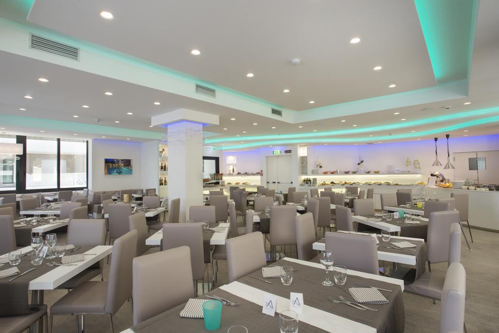 Hotel Ambassador Riccione Luaran gambar